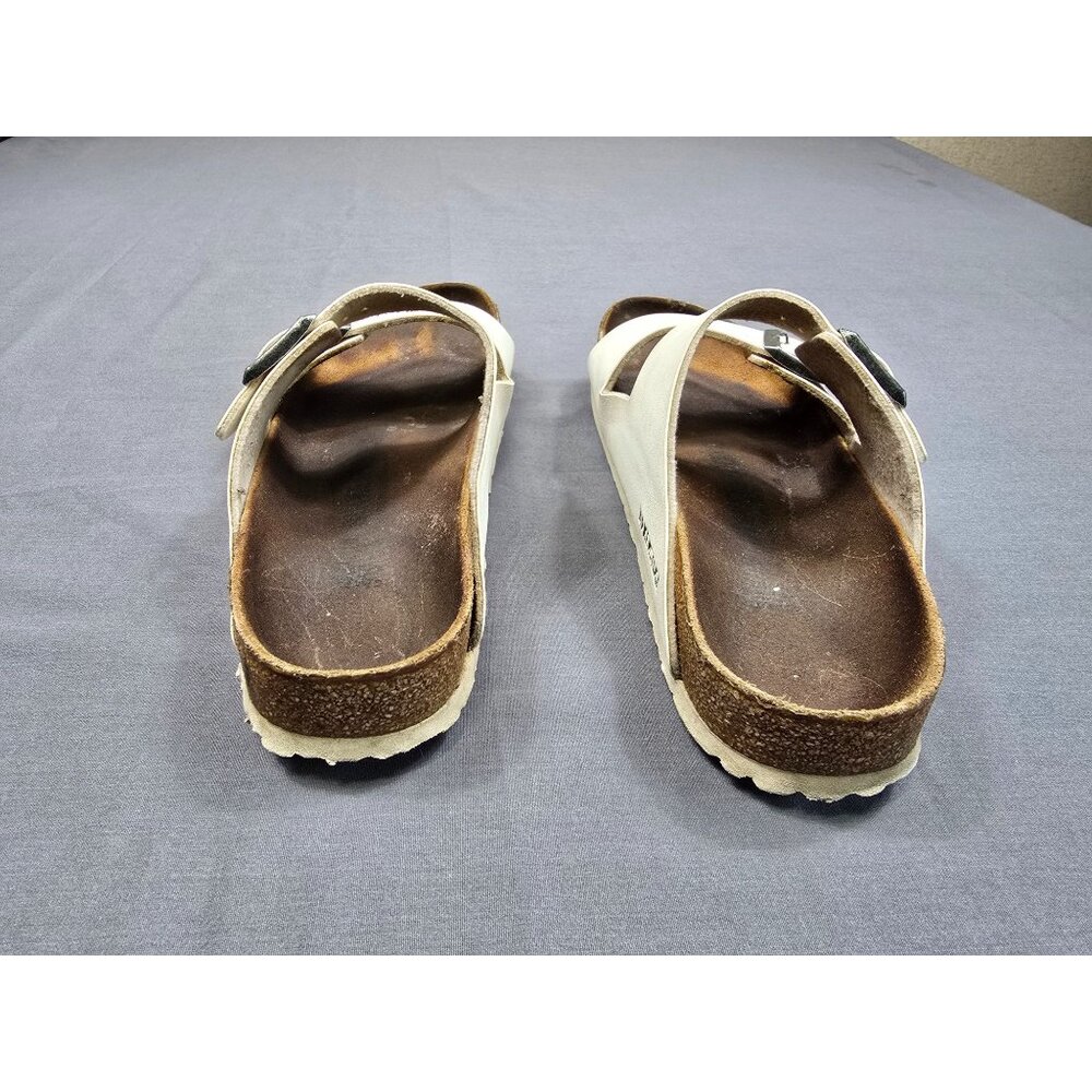 Birkenstock Size 39 Womens Arizona White Leather Sandals Big Buckle - Picture 4 of 8